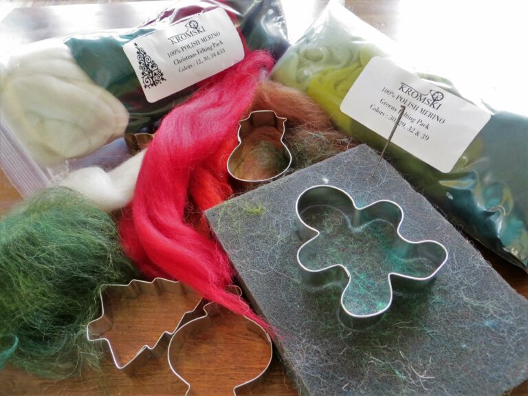 Needle Felted Christmas Fun!