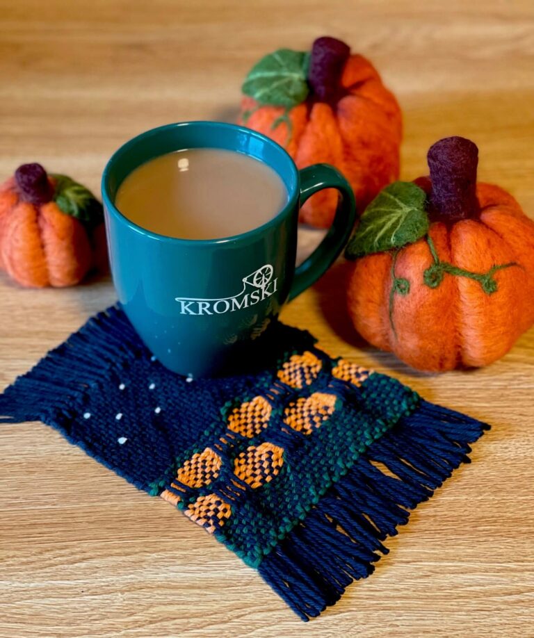 October Mug Rug