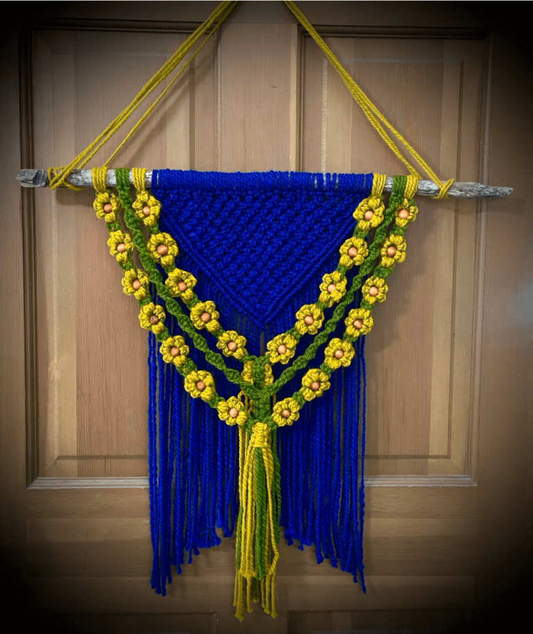 Hand Spun Macrame Wall Hanging – Sunflowers Under a Clear Blue Sky