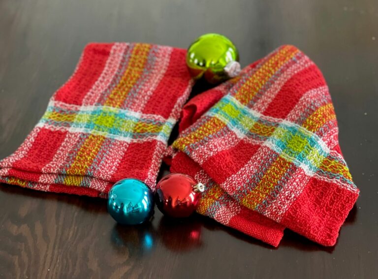 Kromski Holiday Towels